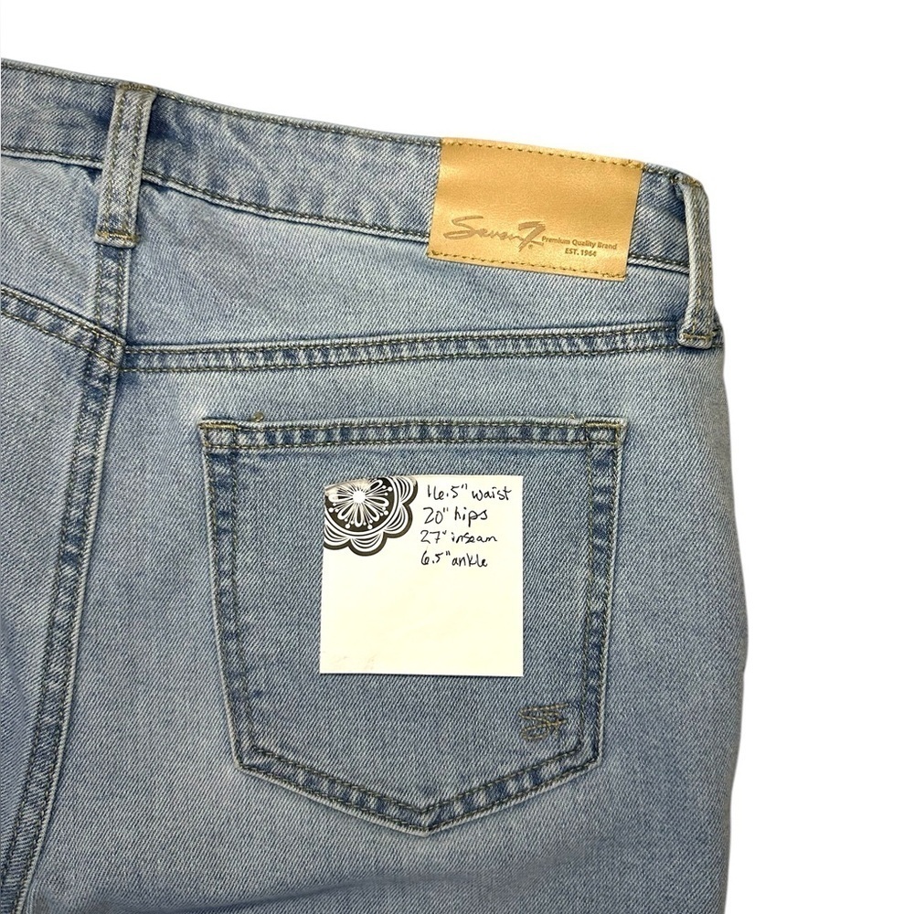 NWOT Seven7 Straight 90’s style light wash jeans - Size 8 (fits more like a 10) - Picture 5 of 6
